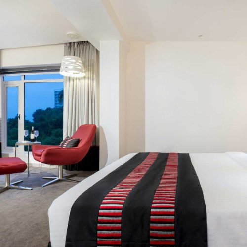 Aauris Suite