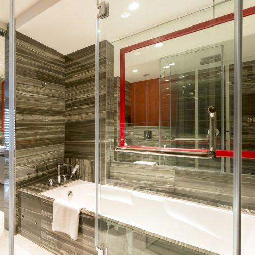 Aauris Suite