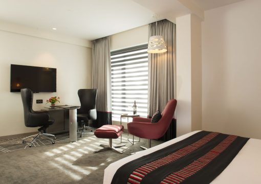 Aauris Suite