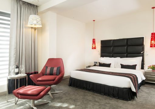 Aauris Suite