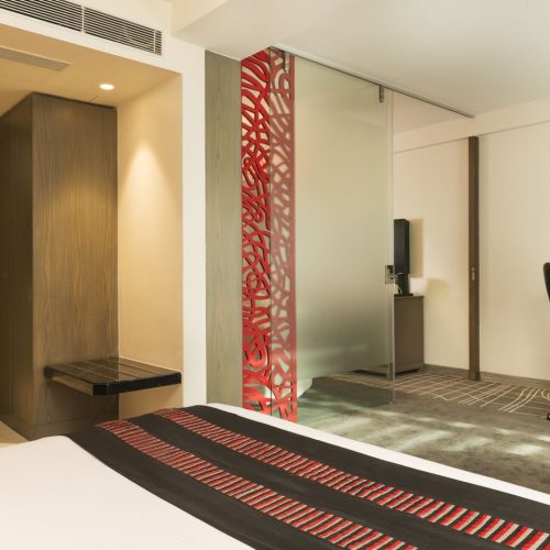 Aauris Suite