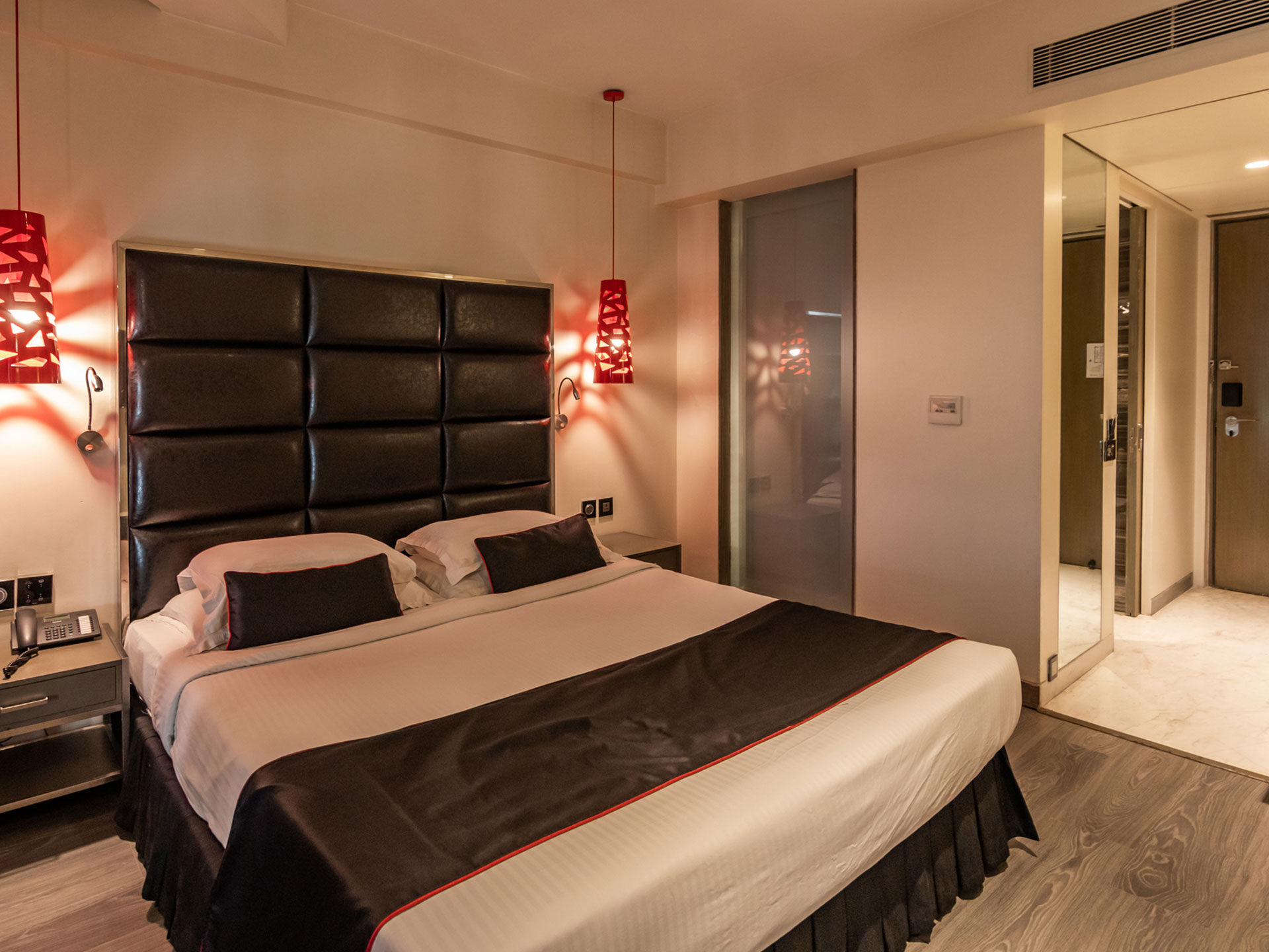 best places to stay in kolkata for tourist