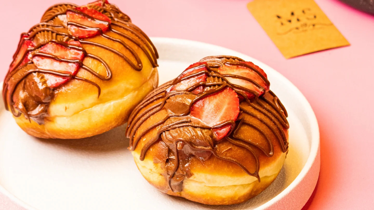 Instagram vs. Real Taste: Do Pretty Desserts Taste Better? Learn at Scarlet