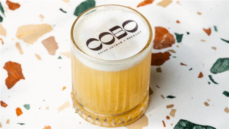 Why Kolkata’s Skybar Rooftop Lounges Are Best for Sunset Views – Ft. COBO, At Aauris