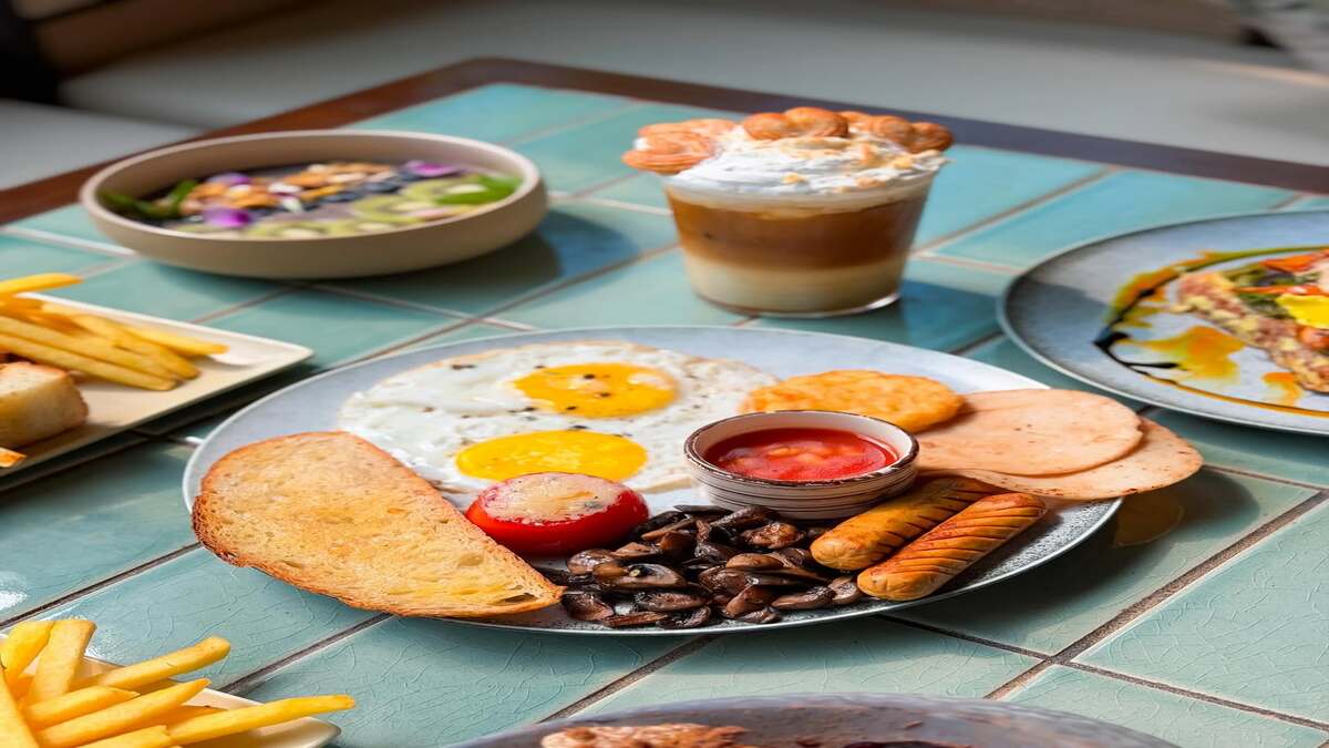 What Makes This Café in South Kolkata Instagrammable Without Trying Too Hard?